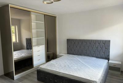 Casă cu Teren 1200 Mp în Central - 1