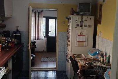 Casă cu 5 camere în Stoenești - 4