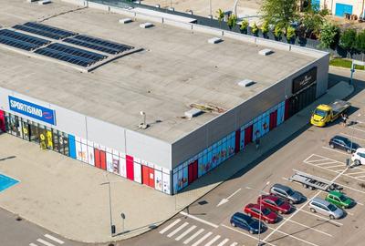 Spațiu comercial, de 5,360 mp, în Central