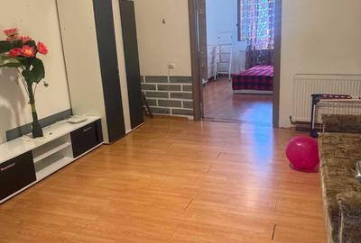 Casă cu 2 camere în Central