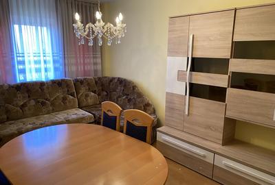Apartament cu 3 camere decomandat, mobilat în Mihai Viteazul