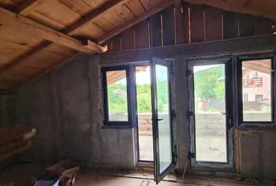 Casă cu 3 camere în Bulboaca