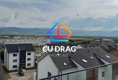 Penthouse cu 3 camere decomandat în Cristian - 1