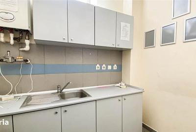 Spațiu comercial, de 45 mp, în Universitate - 1