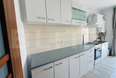Apartament cu 2 camere decomandat, mobilat în Tractorul - 7