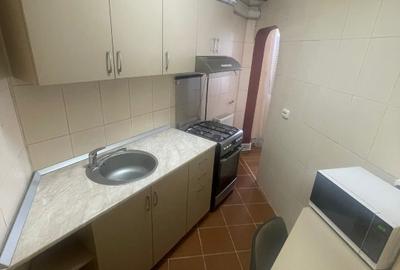 Garsonieră decomandată în Central - 5