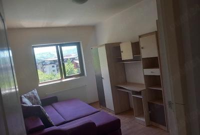 Apartament cu 2 camere semidecomandat în Florești - 1