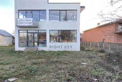 Spațiu comercial, de 244 mp, în Domnești