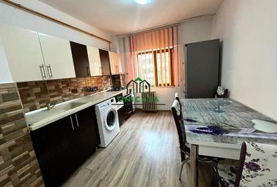 Apartament cu 2 camere decomandat în Căzănești (Râmnicu Vâlcea)