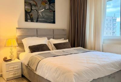 Apartament cu 3 camere decomandat, mobilat în 13 Septembrie - 12