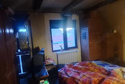 Apartament cu 4 camere semidecomandat în Ultracentral