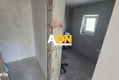 Casă cu 4 camere cu Teren 400 Mp în Micești