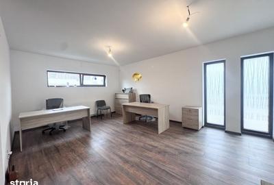 Apartament cu 4 camere în Central