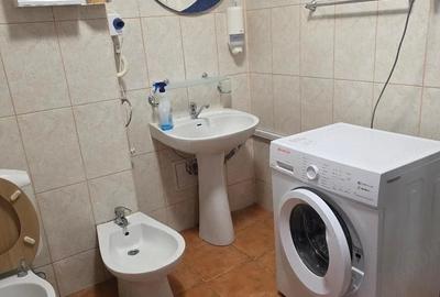 Apartament cu 2 camere semidecomandat, mobilat în Domenii