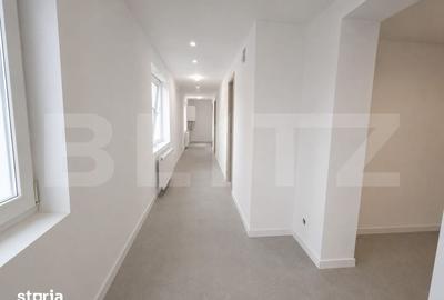 Casă cu 3 camere cu Teren 200 Mp în Central - 3