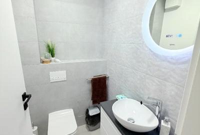 Casă cu 4 camere cu Teren 550 Mp în Central