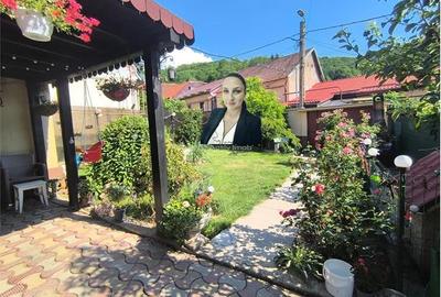 Casă individuală cu 6 camere cu Teren 200 Mp în Muncitoresc - 26