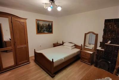 Casă cu 4 camere în Central - 6
