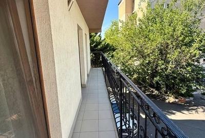 Apartament cu 3 camere în Calea Aradului