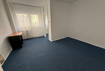 Garsonieră semidecomandată în Rahova