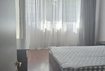 Apartament cu 3 camere decomandat în Zorilor