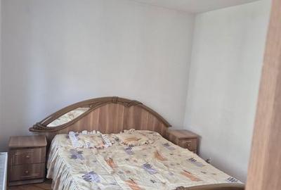 Apartament cu 3 camere semidecomandat în Decebal - 2