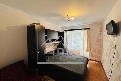 Apartament cu 3 camere decomandat în Terezian - 2