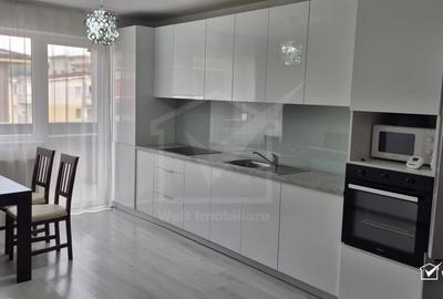 Apartament cu 3 camere semidecomandat, mobilat în Florești - 2