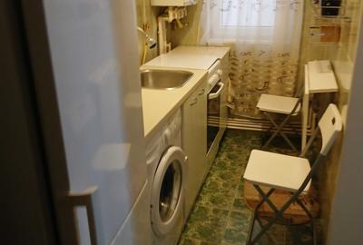 Apartament cu 2 camere decomandat în Petros - 2