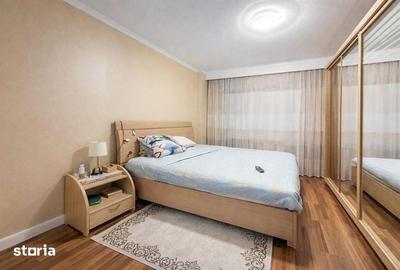Apartament cu 3 camere decomandat, mobilat în Universitate - 1