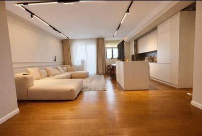 Apartament cu 3 camere în 13 Septembrie - 2