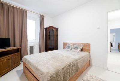 Apartament cu 4 camere semidecomandat în Central - 4