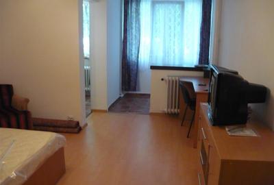Garsonieră semidecomandată în Costin Georgian - 4