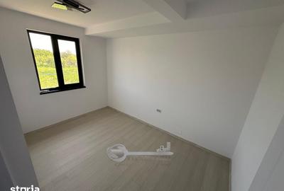 Casă cu 4 camere cu Teren 588 Mp în Bârnova - 3