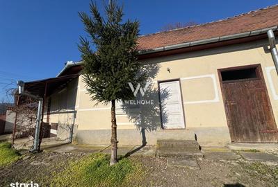 Casă cu 3 camere cu Teren 1500 Mp în Central - 2