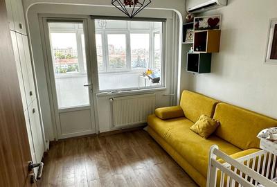Apartament cu 4 camere decomandat în Circumvalațiunii