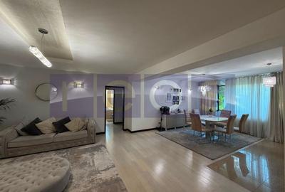 Apartament cu 3 camere decomandat, mobilat în Străulești