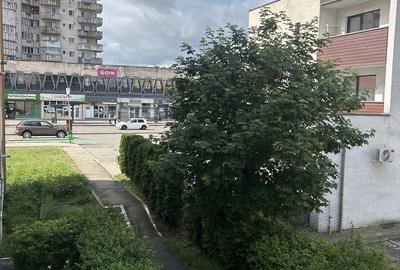 Apartament cu 3 camere decomandat în Central - 3