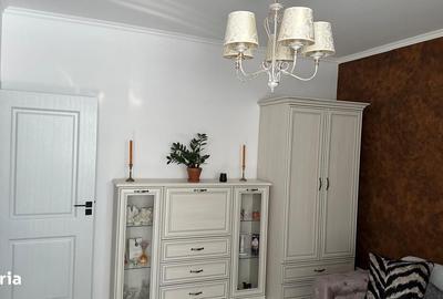 Apartament cu 3 camere decomandat în Chiajna
