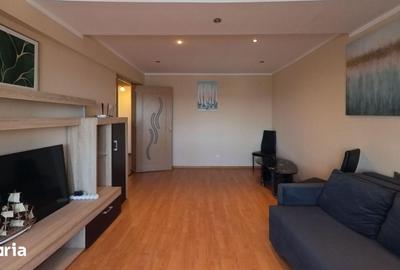 Apartament cu 4 camere decomandat în Banat