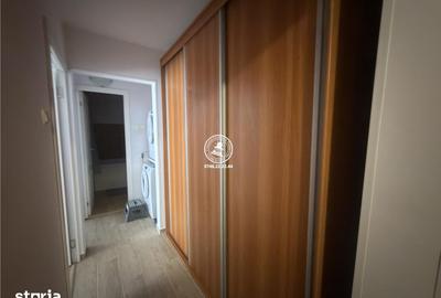 Apartament cu 3 camere decomandat în Dacia - 2
