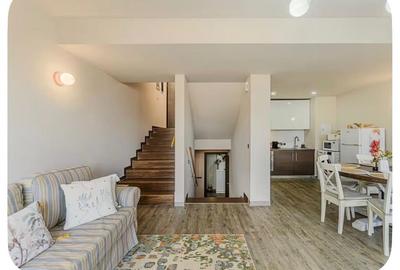 Apartament cu 2 camere decomandat, mobilat în Poiana Brașov - 3