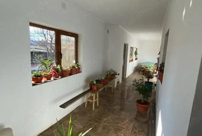 Casă cu 2 camere cu Teren 500 Mp în Turnu Măgurele
