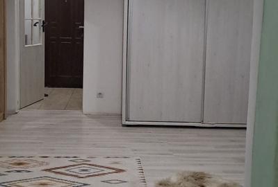 Garsonieră decomandată în Progresul