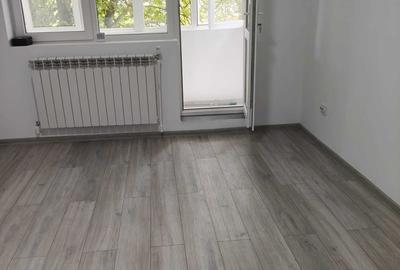 Apartament cu 3 camere semidecomandat în Central - 4