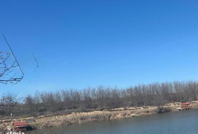 Teren de 1800 mp, în Găneasa - 4