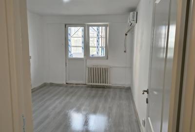 Apartament cu 2 camere decomandat în Tei