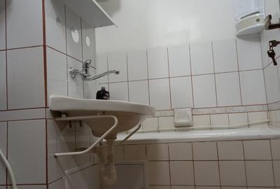 Garsonieră decomandată în Exterior Vest