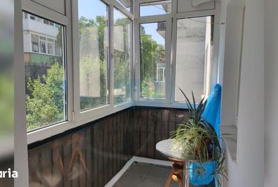 Apartament cu 2 camere decomandat în Gruia