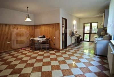 Casă cu 6 camere cu Teren 490 Mp în Bartolomeu